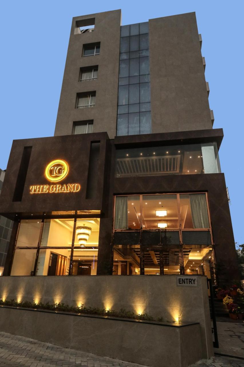 Отель The Grand Asansol Экстерьер фото